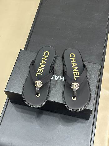 Chanel Fabric Thong Sandals Black Gold