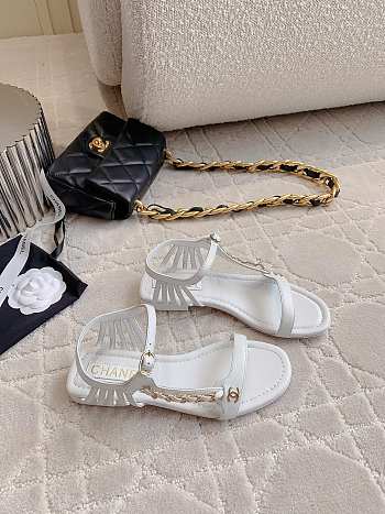 Chanel White Sandal 04