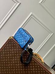 Louis Vuitton LV Alpha Messenger Taigarama Blue 24 x 16 x 8 cm - 2