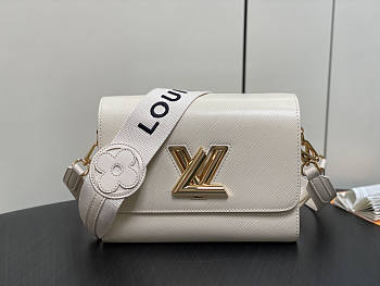 Louis Vuitton LV Twist MM White Epi Smooth 23 x 17 x 9.5 cm