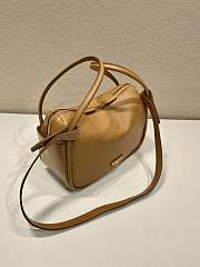 Prada Leather Handbag Caramel Bag 25x18x10cm - 2