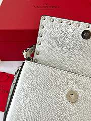 Valentino Garavani Rockstud White Bag 19x13.5x3cm - 6