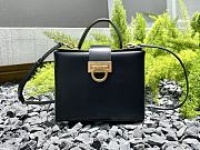 Salvatore Ferragamo Trifolio Box Bag Black 20x15x8cm - 1