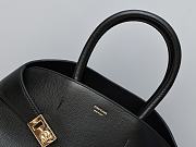 Ferragamo Black Hug Leather Handbag 31.5x19x22cm - 3