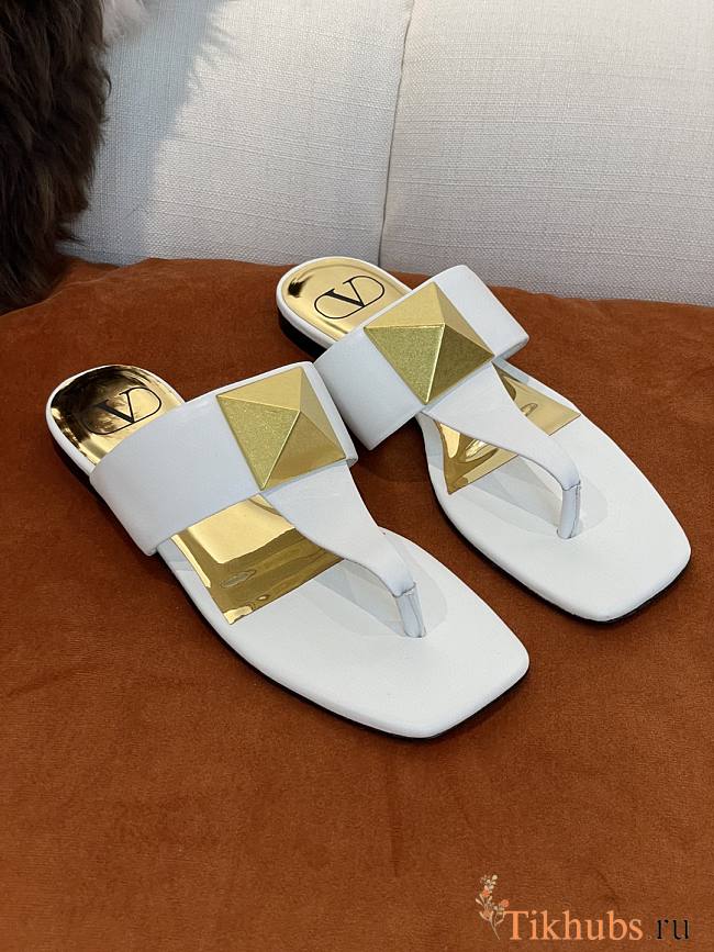Valentino Garavani Rockstud Flat Sandals White - 1