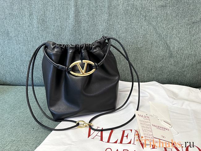 Valentino Vlogo Pouf Black Leather Small Bucket Bag 23x19x14cm - 1