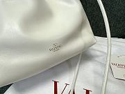 Valentino Vlogo Pouf White Leather Small Bucket Bag 23x19x14cm - 6