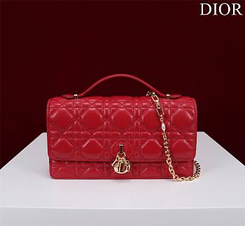 Dior Mini Miss Bag Cannage Lambskin Red 21 x 11.5 x 4.5 cm