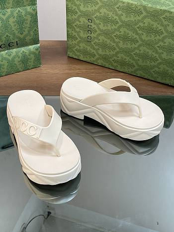 Gucci White Logo Rubber Platform Sandal