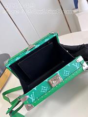 Louis Vuitton LV Clutch Box Bag Green 24 x 16.5 x 8 cm - 6