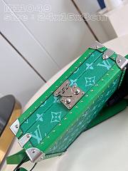 Louis Vuitton LV Clutch Box Bag Green 24 x 16.5 x 8 cm - 2