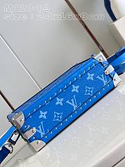 Louis Vuitton LV Clutch Box Bag Blue 24 x 16.5 x 8 cm - 5