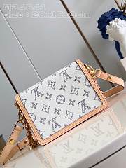 Louis Vuitton LV Mini Dauphine Multicolor Beige 20 x 15 x 9 cm - 5