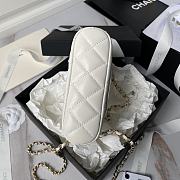 Chanel Clutch With Chain Caviar White 16x11x2.5cm - 2