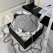 Chanel Clutch With Chain Caviar Grey 16x11x2.5cm - 5