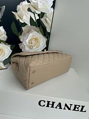 Chanel Coco Handle Flap Bag Beige Caviar 29cm - 2