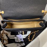 Chanel 23s Flap Bag Handle Black Caviar Gold 22x14.5x8cm - 4