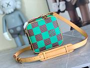 Louis Vuitton LV Chess Messenger Green Bag 24 x 24 x 8 cm - 3