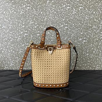 Valentino Garavani Mini Rockstud Raffia Shoulder Bag 19x16x8.5cm