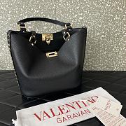 Valentino Garavani Rockstud Tote Bag Black 26x11x24cm - 2