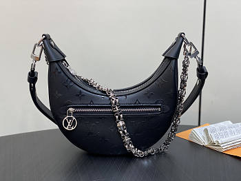 Louis Vuitton LV Loop Black Bag 23 x 13 x 6 cm