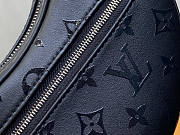 Louis Vuitton LV Loop Black Bag 23 x 13 x 6 cm - 3