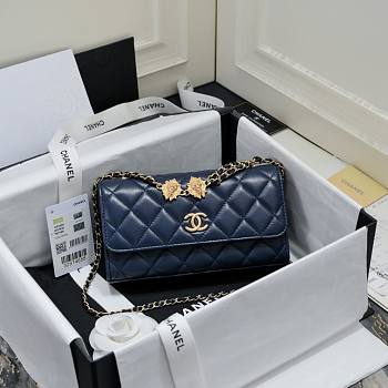 Chanel Woc Mini Flap Bag Navy Blue Lambskin 17x10x4cm