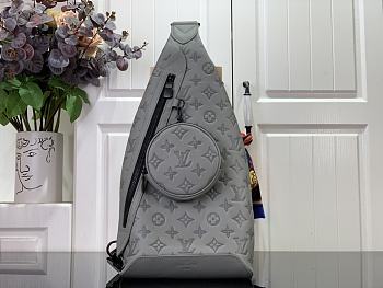 Louis Vuitton LV Duo Crossbody Bag Grey 20 x 42 x 6 cm