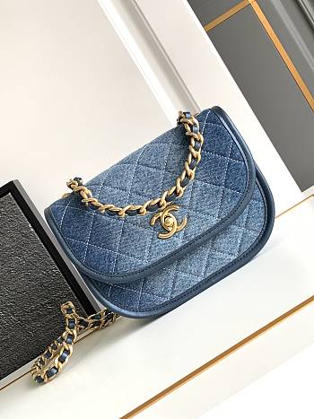  Chanel Small Messenger Bag Denim Blue 23.5x5.5x16.5cm