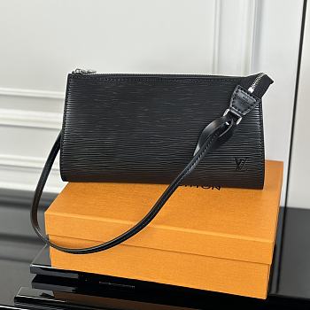 Louis Vuitton LV Pochette Accessoires Black 22 x 11.6 x 3 cm