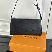 Louis Vuitton LV Pochette Accessoires Black 22 x 11.6 x 3 cm - 4