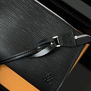 Louis Vuitton LV Pochette Accessoires Black 22 x 11.6 x 3 cm - 2