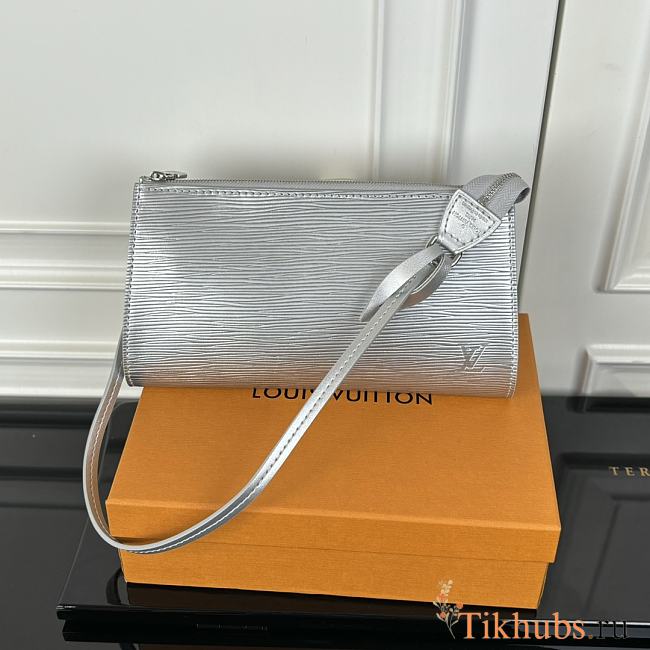 Louis Vuitton LV Pochette Accessoires Silver 22 x 11.6 x 3 cm - 1