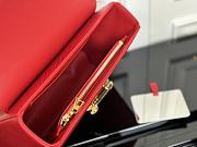 Louis Vuitton LV Twist MM Red 23 x 17 x 9.5 cm  - 6