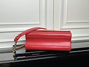 Louis Vuitton LV Twist MM Red 23 x 17 x 9.5 cm  - 5