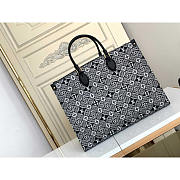 Louis Vuitton LV Onthego GM Tote Bag Black 41x34x19cm - 1