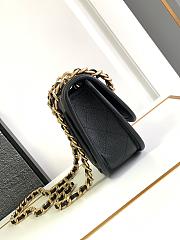 Chanel Small Messenger Bag Black Calfskin 23.5x5.5x16.5cm - 2