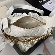 Chanel White Pouch Bag 18x17x8cm - 2