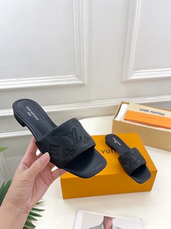 Louis Vuitton LV Revial Flat Black Mule