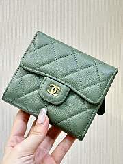 Chanel Wallet Green Caviar Gold 11.5cm - 1