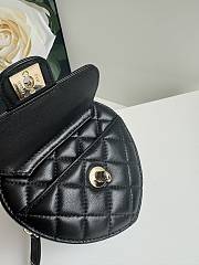 Chanel Black Lambskin Mini Heart Bag 13x12x5.5cm - 2