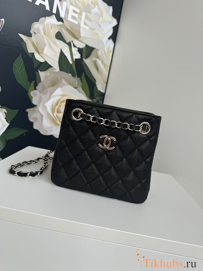 Chanel Chain Tote Bag Black Caviar Gold 16x15x9cm - 1