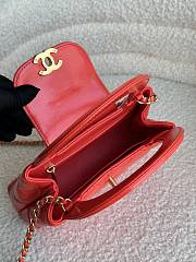 Chanel Kelly Lilac Red Top Handle Bag 13x19x7cm - 2