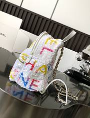 Chanel Backpack White 25x21x15cm - 2