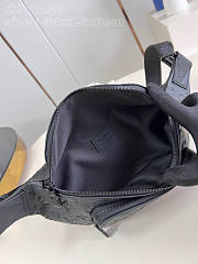 Louis Vuitton LV Rush Bumbag Black 30 x 15 x 8 cm - 4