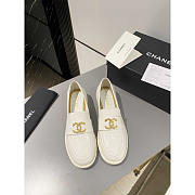 Chanel Moccasins White Calfskin & Metal - 1