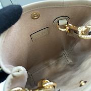 Gucci GG Super Mini Bag With Strap Beige 15x20x5cm - 5