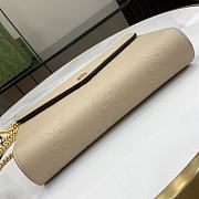 Gucci GG Leather Chain Wallet Beige 20x13x6cm - 2
