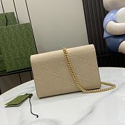 Gucci GG Leather Chain Wallet Beige 20x13x6cm - 6