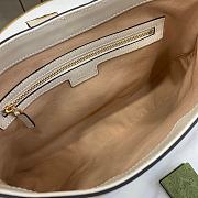 Gucci Padlock GG Medium Shoulder Bag White 32.5x24x5.5cm - 6